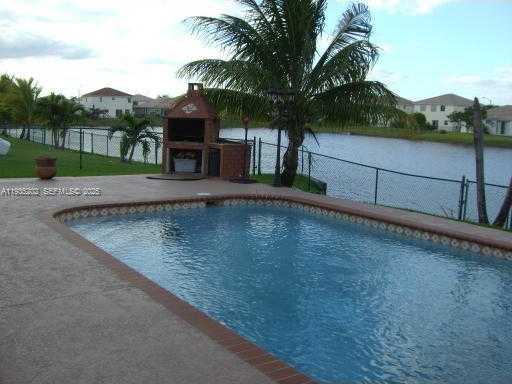 Small Image of Miramar Number 2