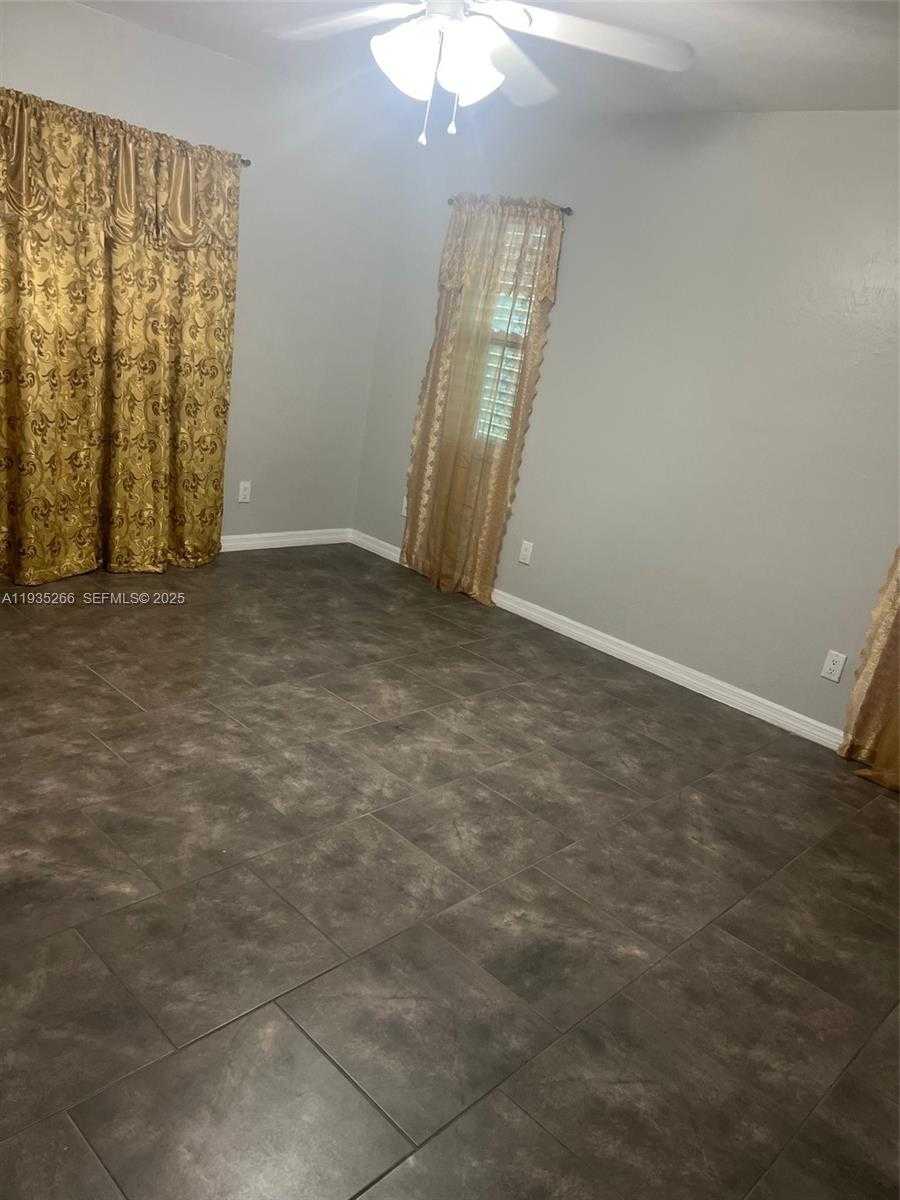 Small Image of 1046 BAYBERRY LOOP, Clewiston Number 16