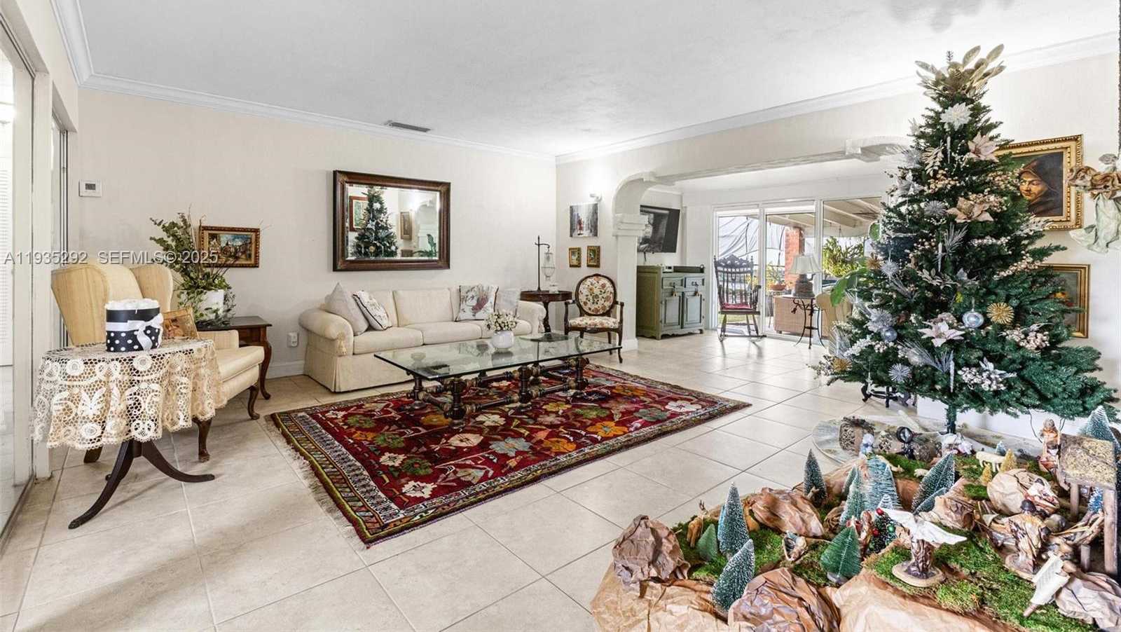 Small Image of 1172 SOUTH WEST 102ND CT, Miami Number 10