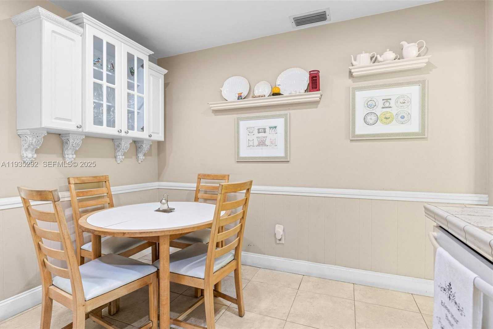 Small Image of 1172 SOUTH WEST 102ND CT, Miami Number 16