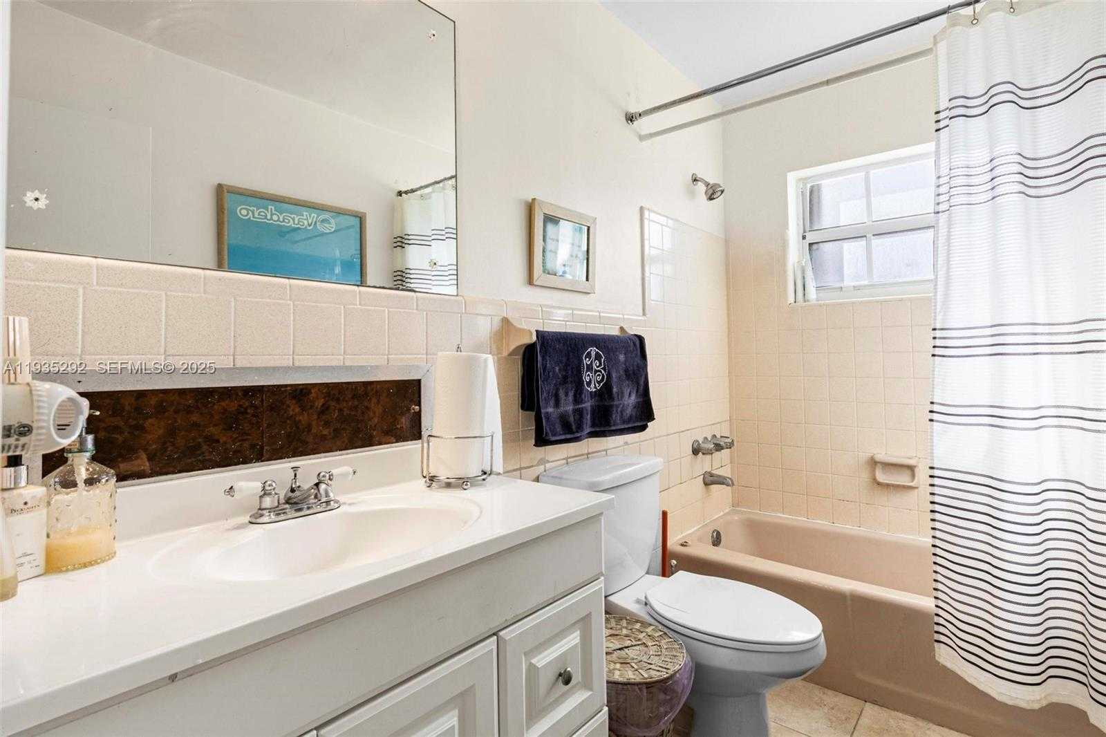 Small Image of 1172 SOUTH WEST 102ND CT, Miami Number 23