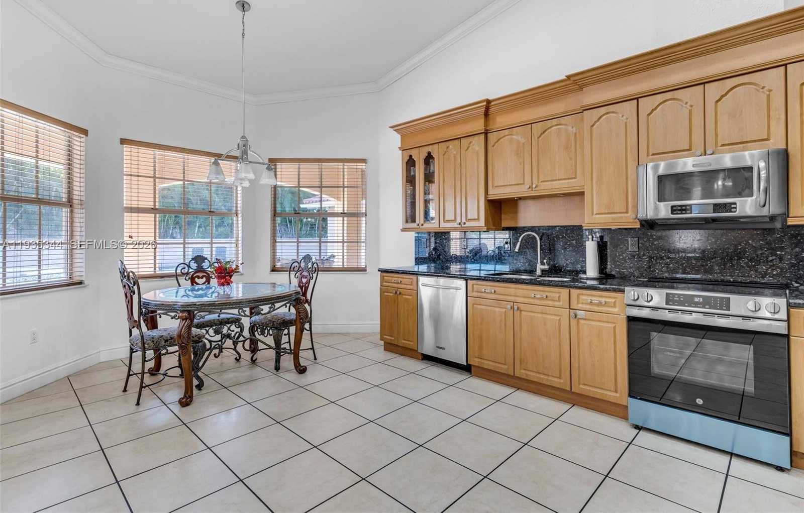 Small Image of 12700 SOUTH WEST 188TH ST, Miami Number 17