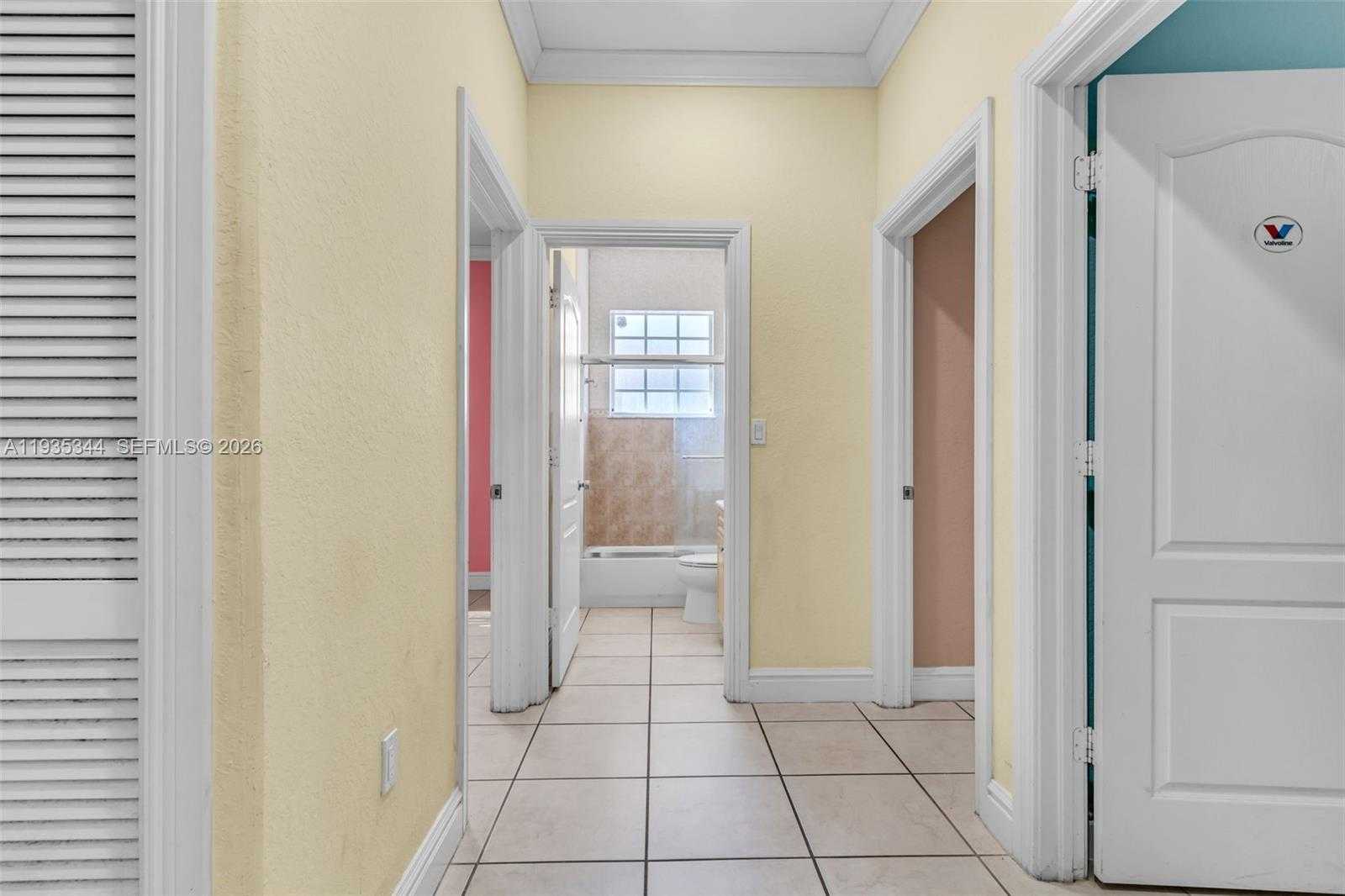 Small Image of 12700 SOUTH WEST 188TH ST, Miami Number 20