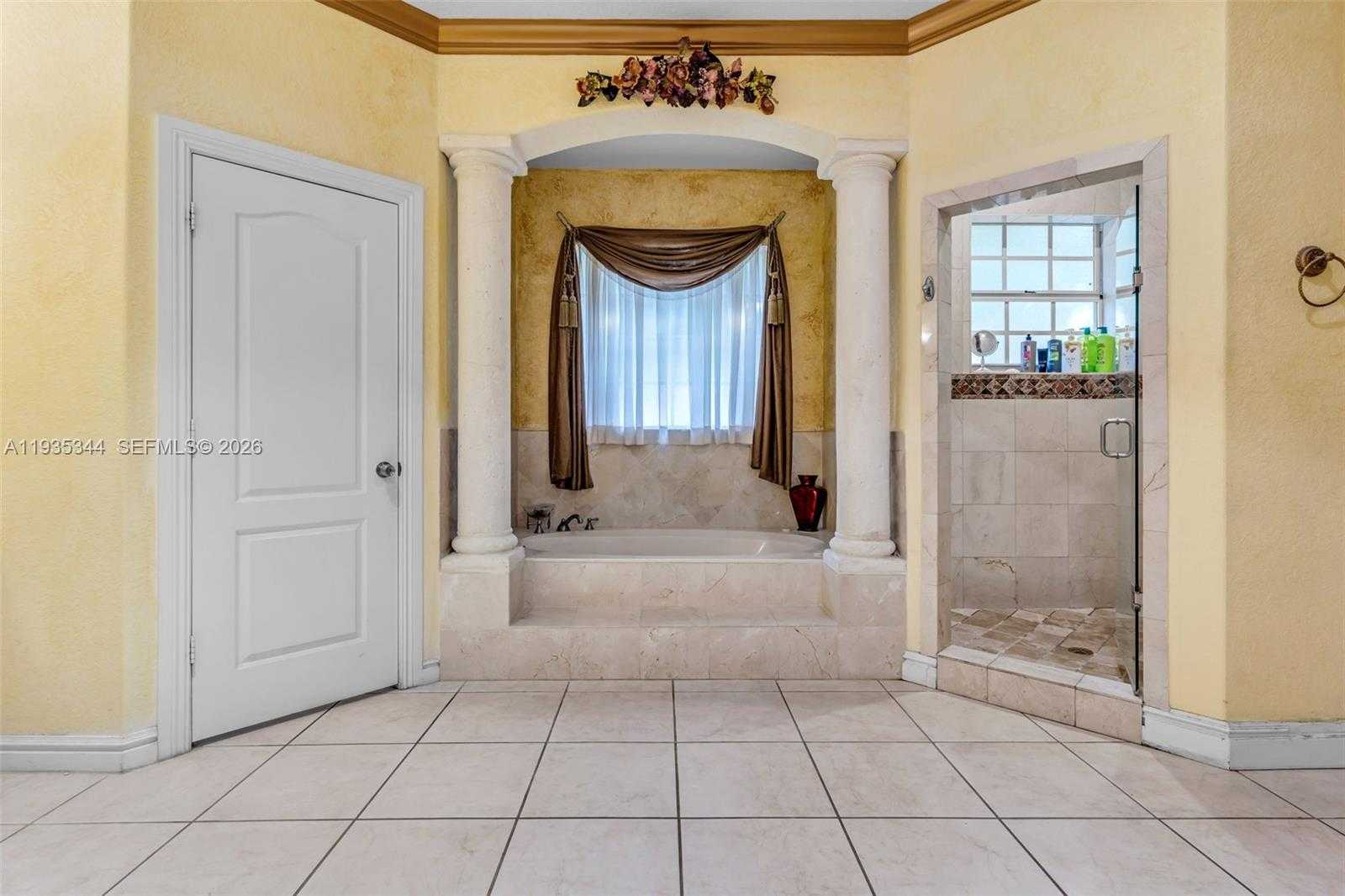 Small Image of 12700 SOUTH WEST 188TH ST, Miami Number 30