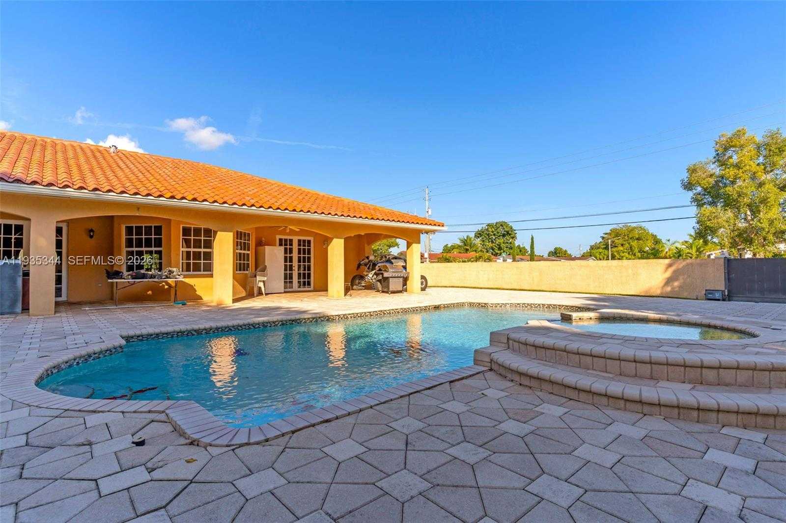 Small Image of 12700 SOUTH WEST 188TH ST, Miami Number 33