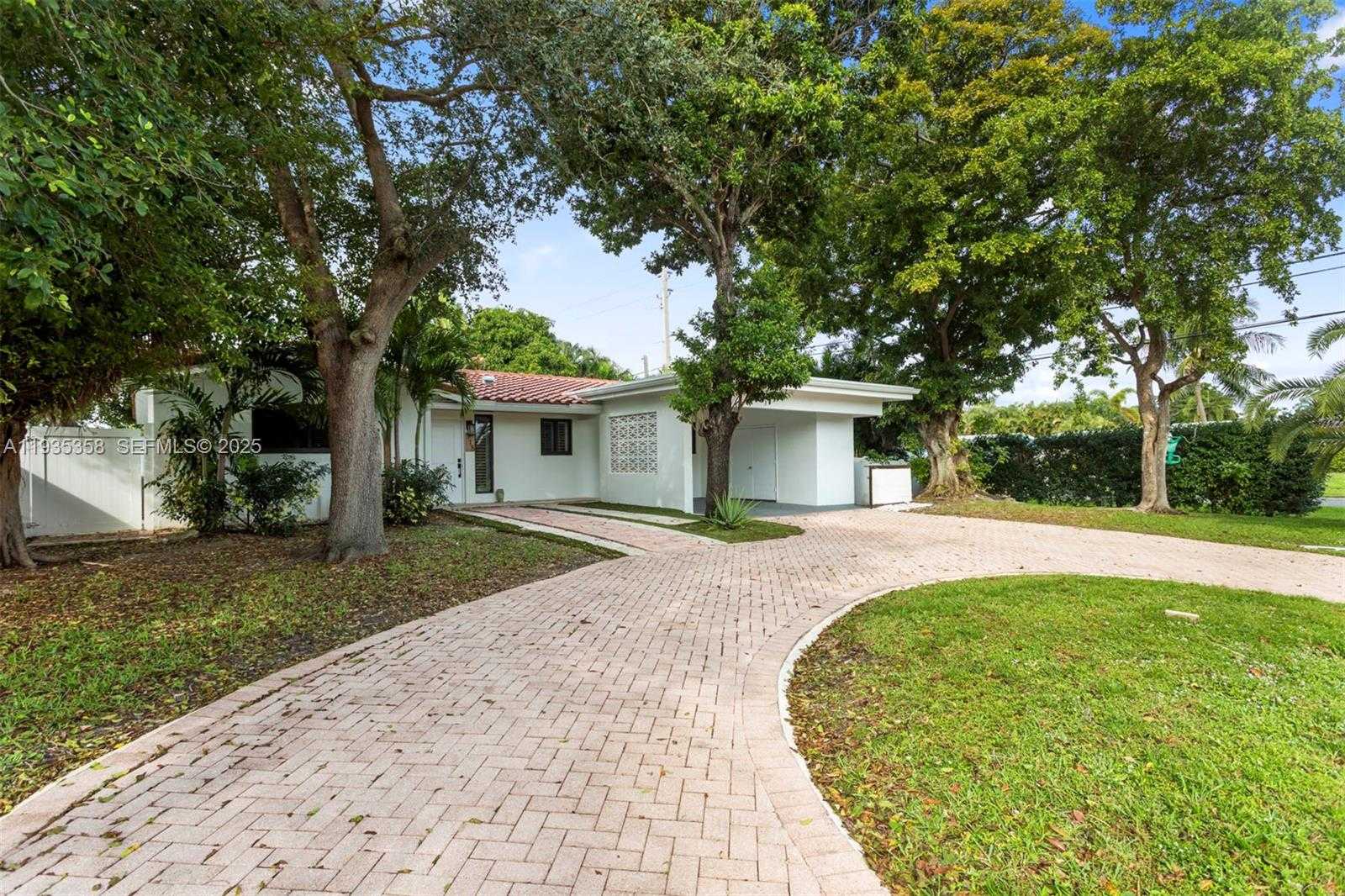 Small Image of 715 NORTH EAST 25TH AVE, Pompano Beach Number 36