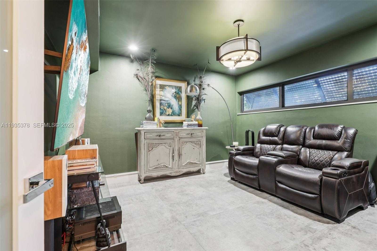 Small Image of 8375 SOUTH WEST 185TH TER, Cutler Bay Number 10