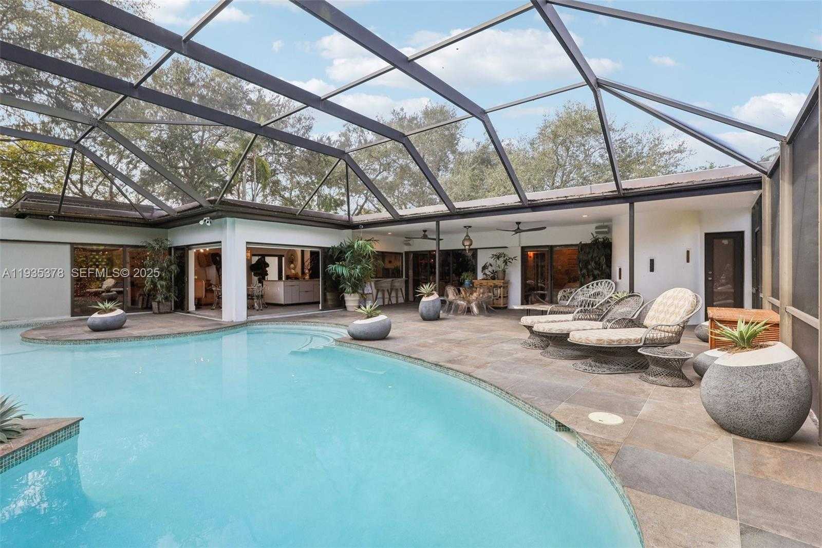 Small Image of 8375 SOUTH WEST 185TH TER, Cutler Bay Number 26