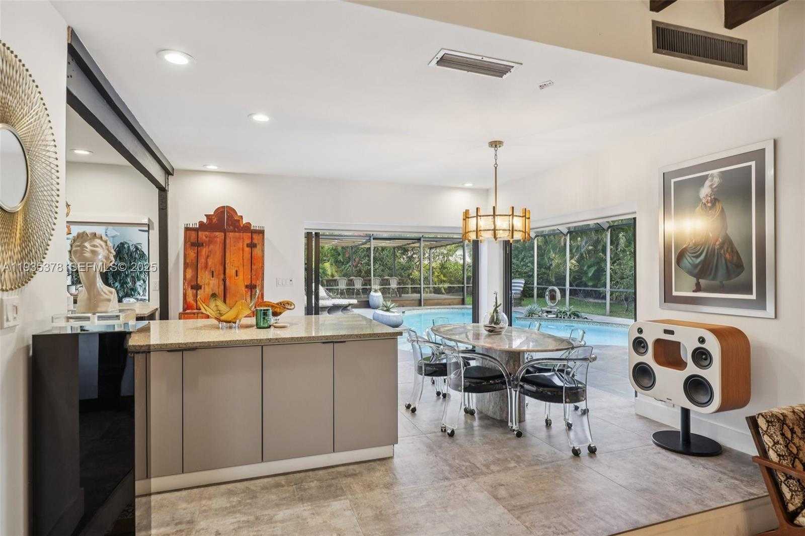 Small Image of 8375 SOUTH WEST 185TH TER, Cutler Bay Number 5