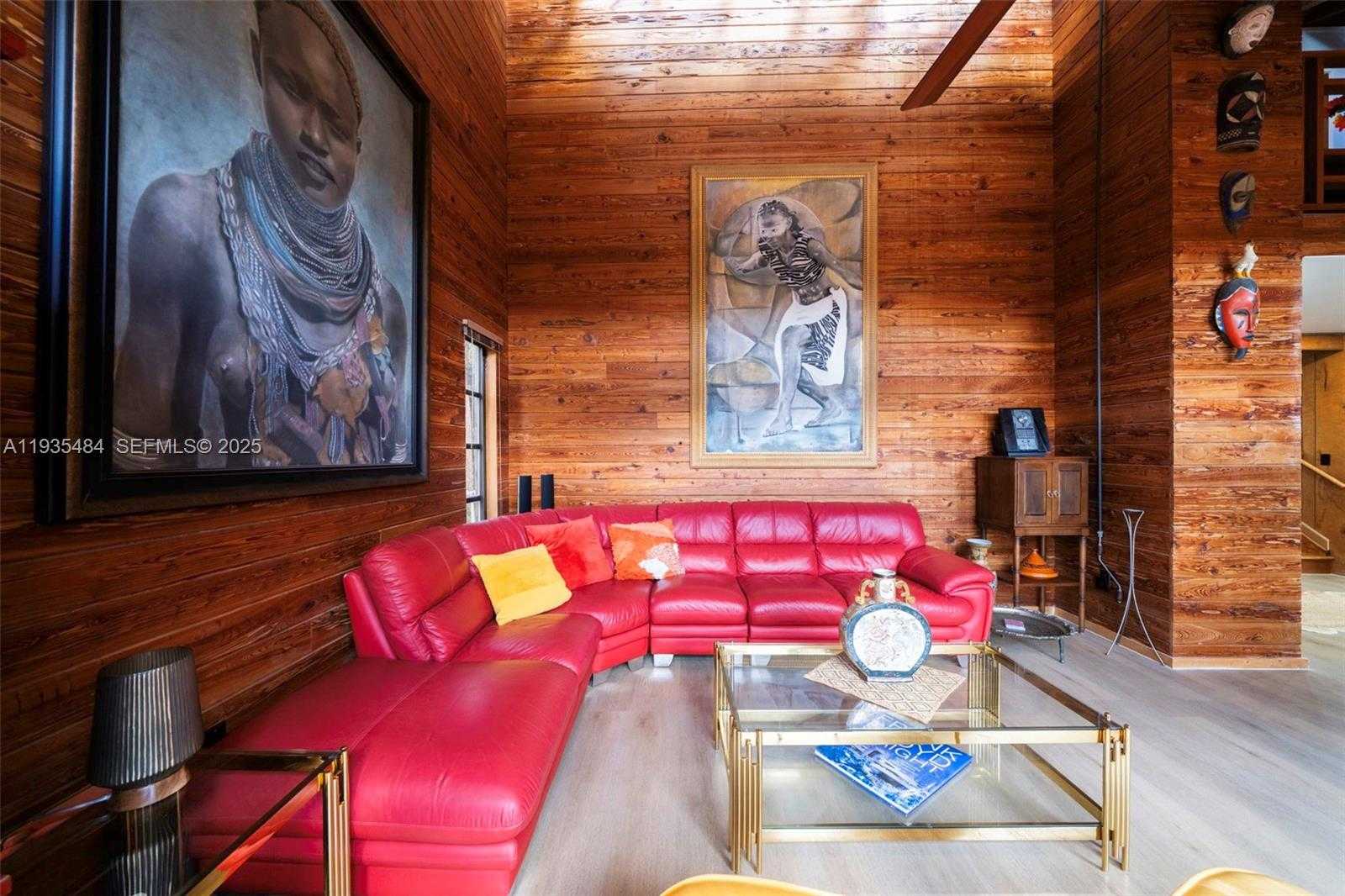 Small Image of 4359 CR 78, La Belle Number 10