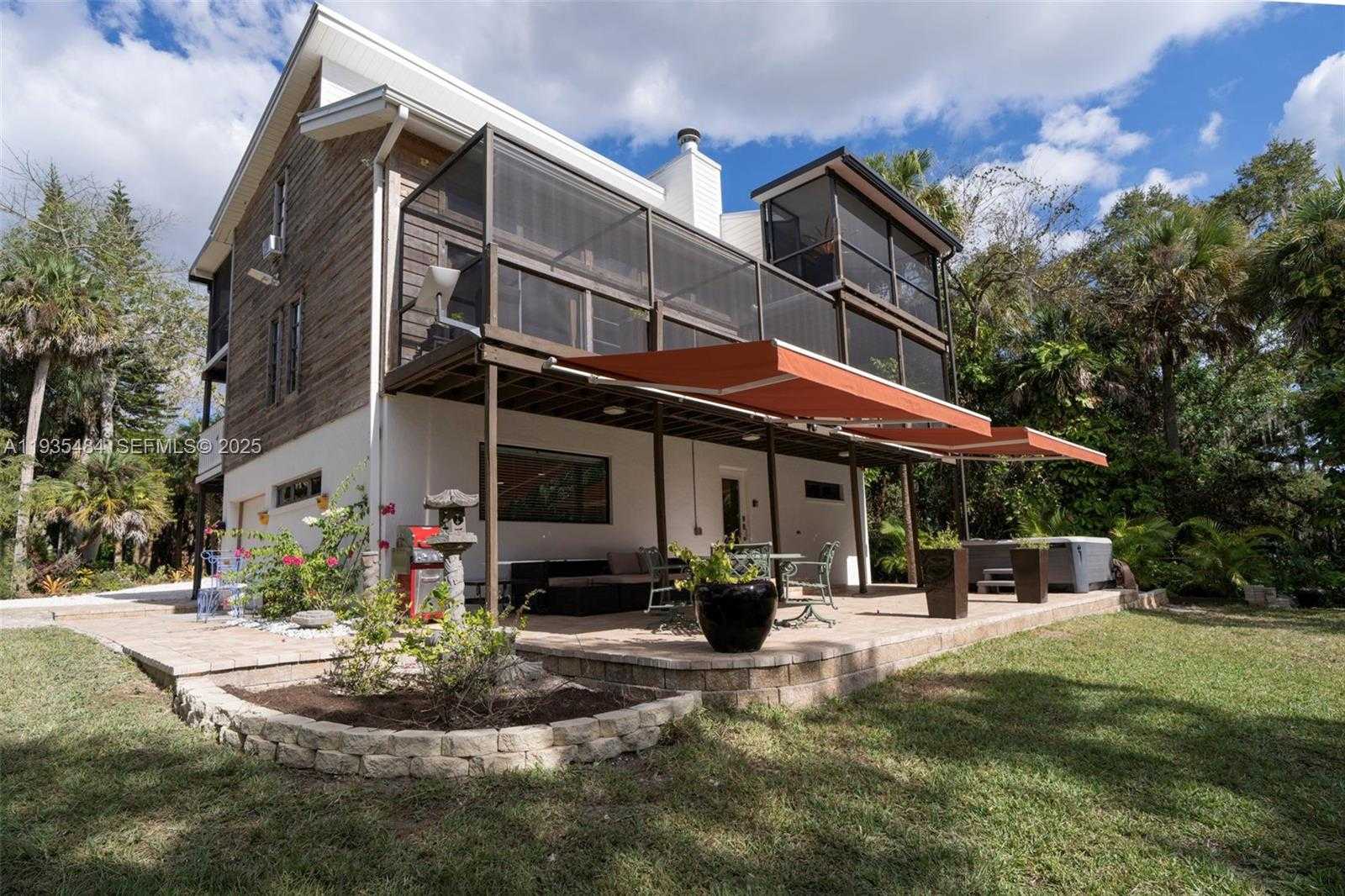 Small Image of 4359 CR 78, La Belle Number 2