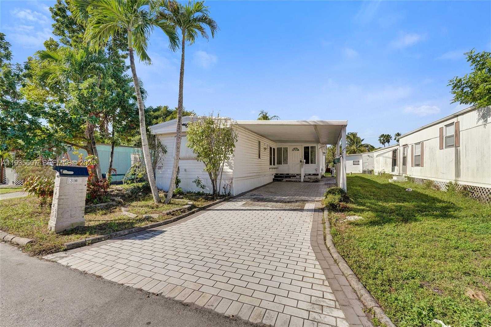 Small Image of 361 NORTH WEST 135TH AVE, Plantation Number 2