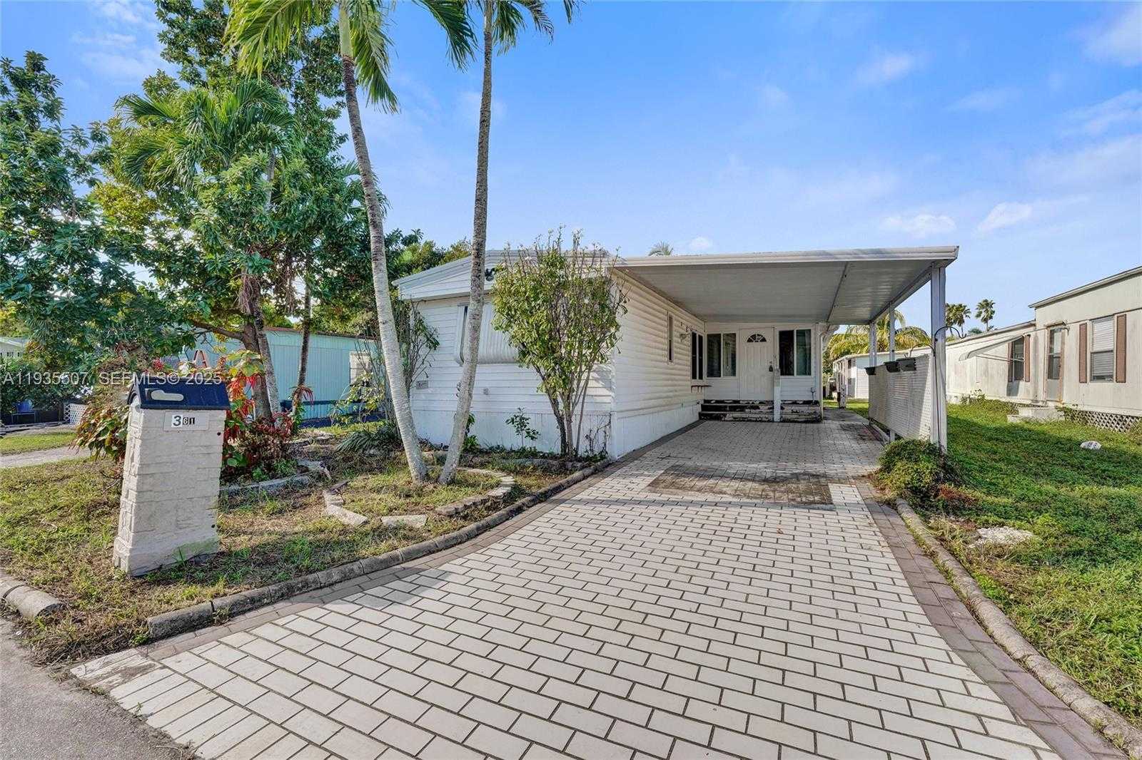 Small Image of 361 NORTH WEST 135TH AVE, Plantation Number 21