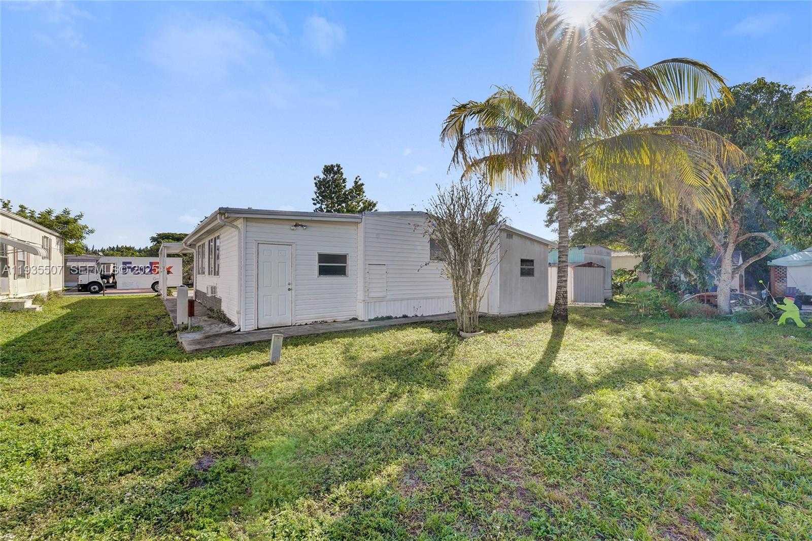 Small Image of 361 NORTH WEST 135TH AVE, Plantation Number 23