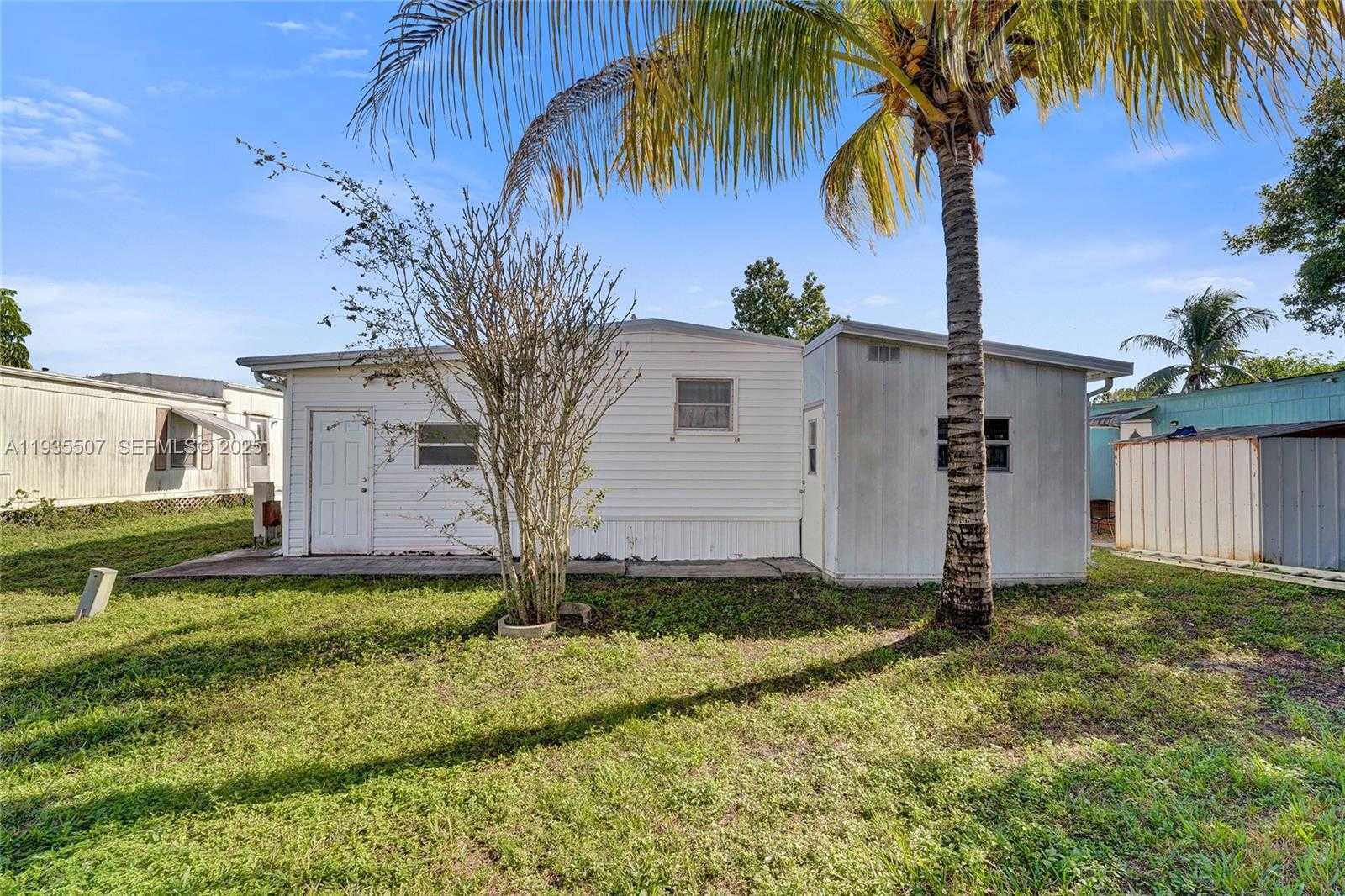 Small Image of 361 NORTH WEST 135TH AVE, Plantation Number 26