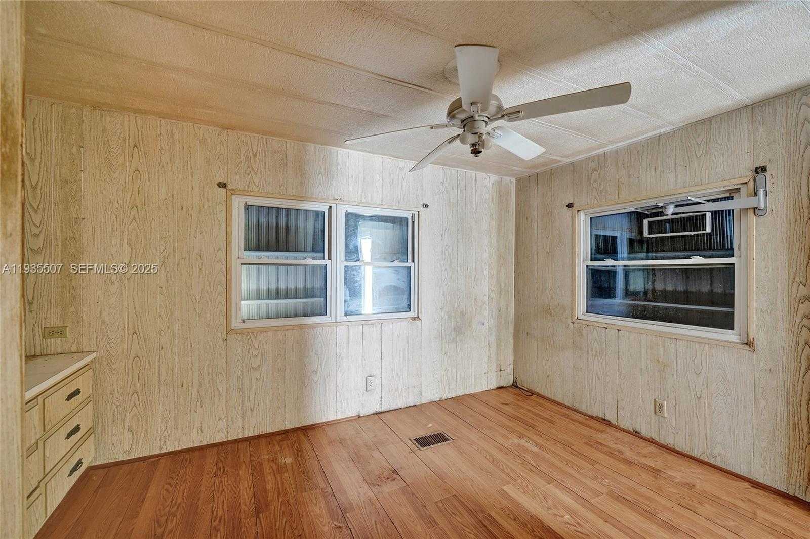 Small Image of 361 NORTH WEST 135TH AVE, Plantation Number 31