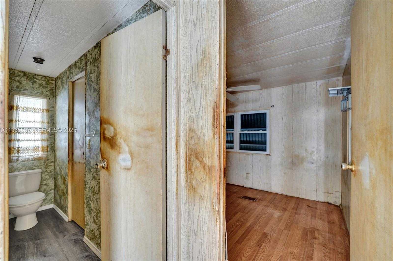 Small Image of 361 NORTH WEST 135TH AVE, Plantation Number 36