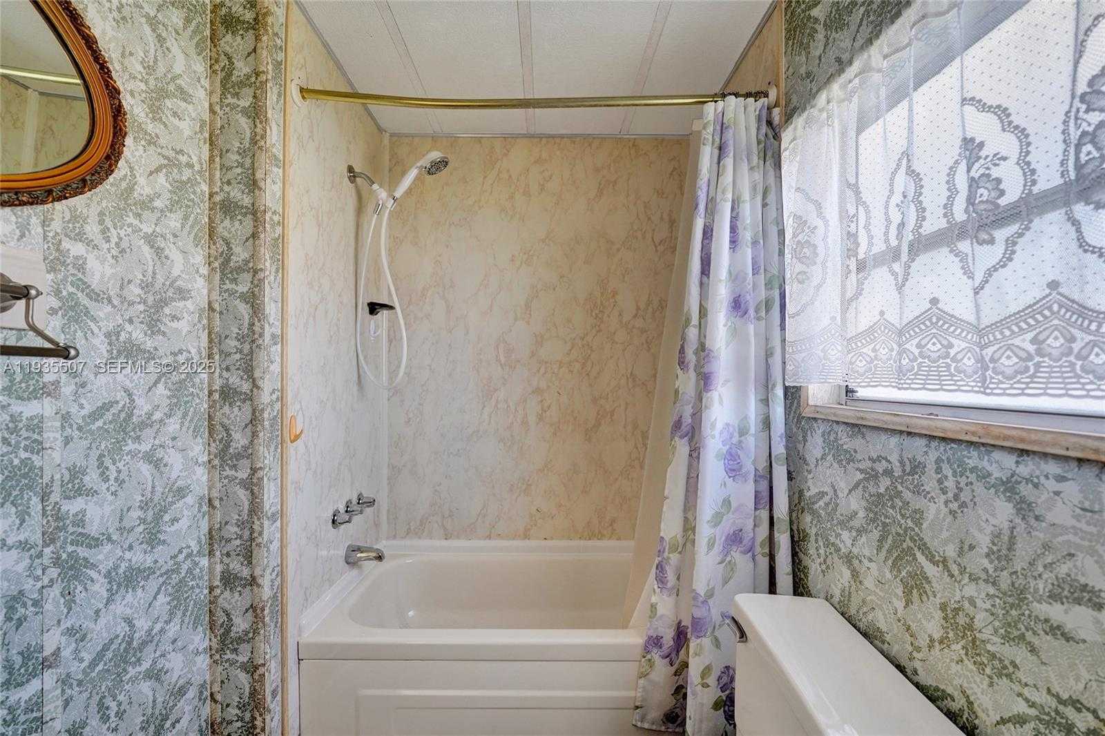 Small Image of 361 NORTH WEST 135TH AVE, Plantation Number 38