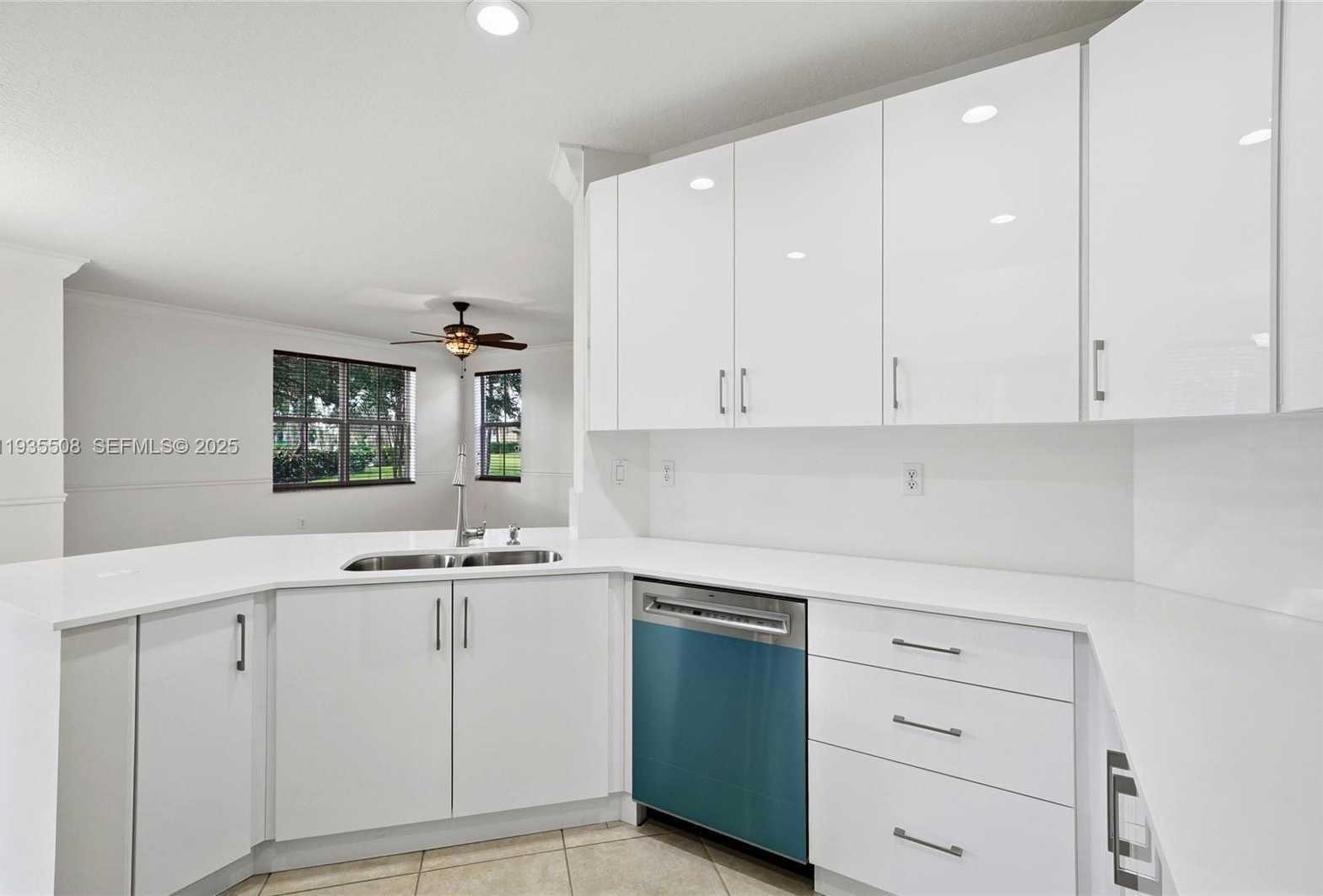 Small Image of 2388 SOUTH WEST 127TH AVE, Miramar Number 21