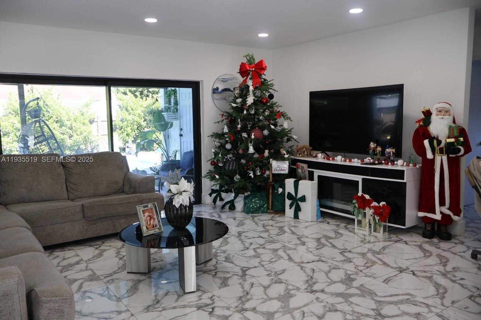 Small Image of 10801 SOUTH WEST 171ST ST, Miami Number 13