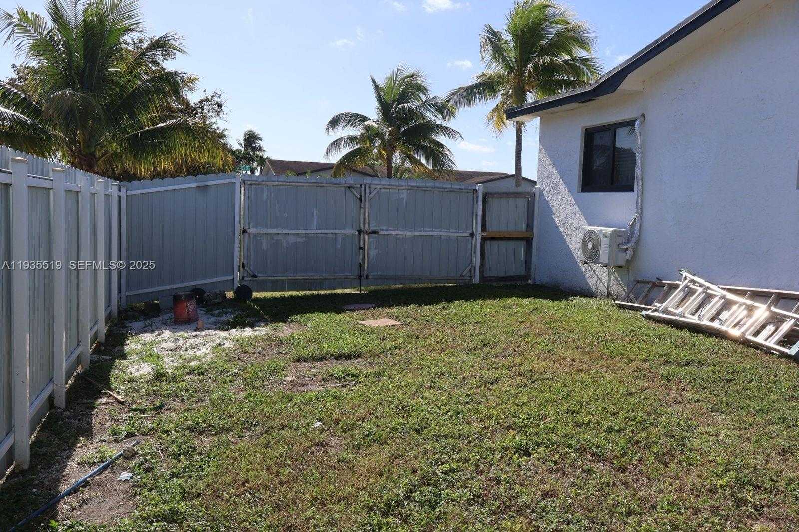 Small Image of 10801 SOUTH WEST 171ST ST, Miami Number 41