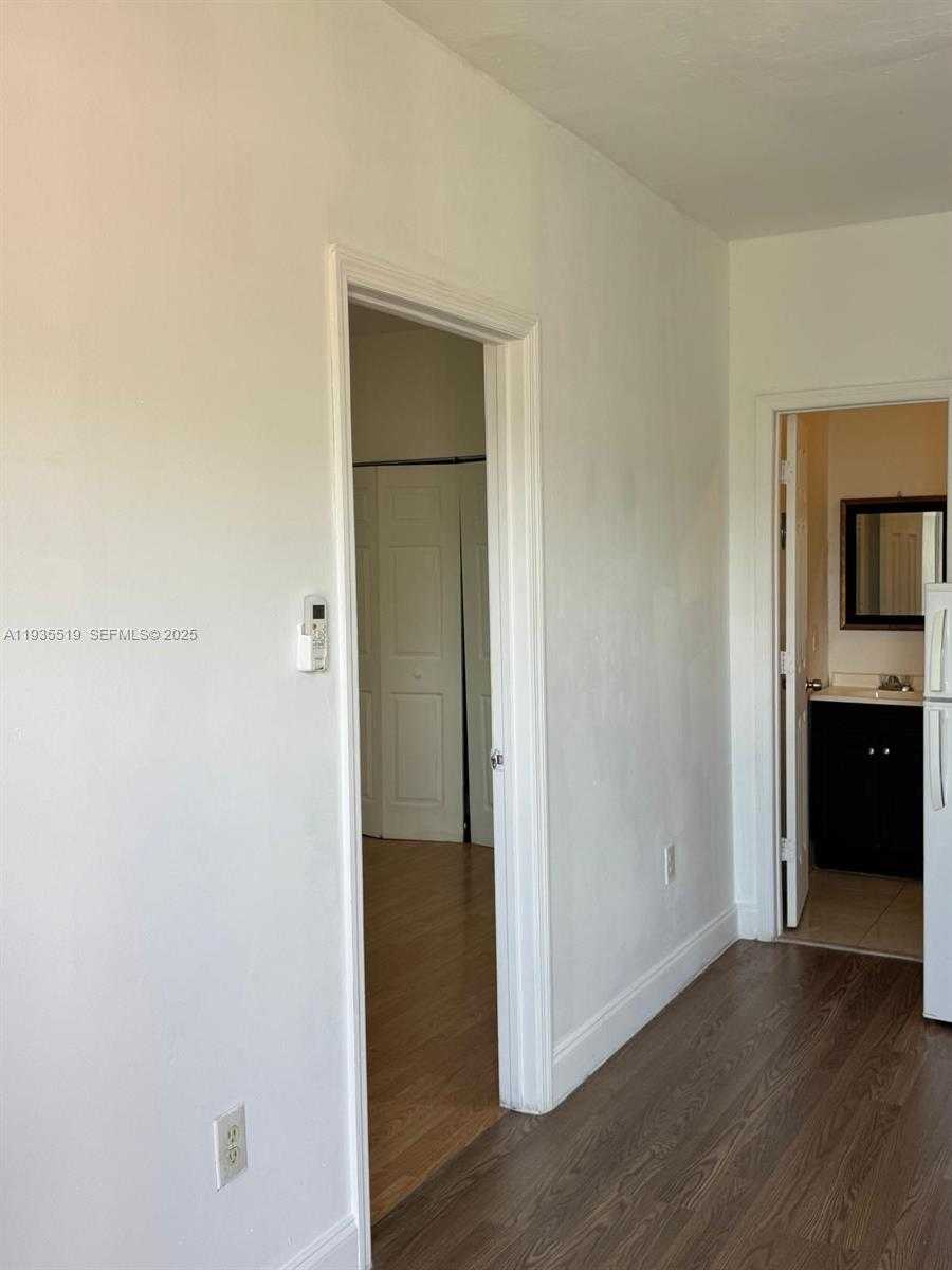 Small Image of 10801 SOUTH WEST 171ST ST, Miami Number 47