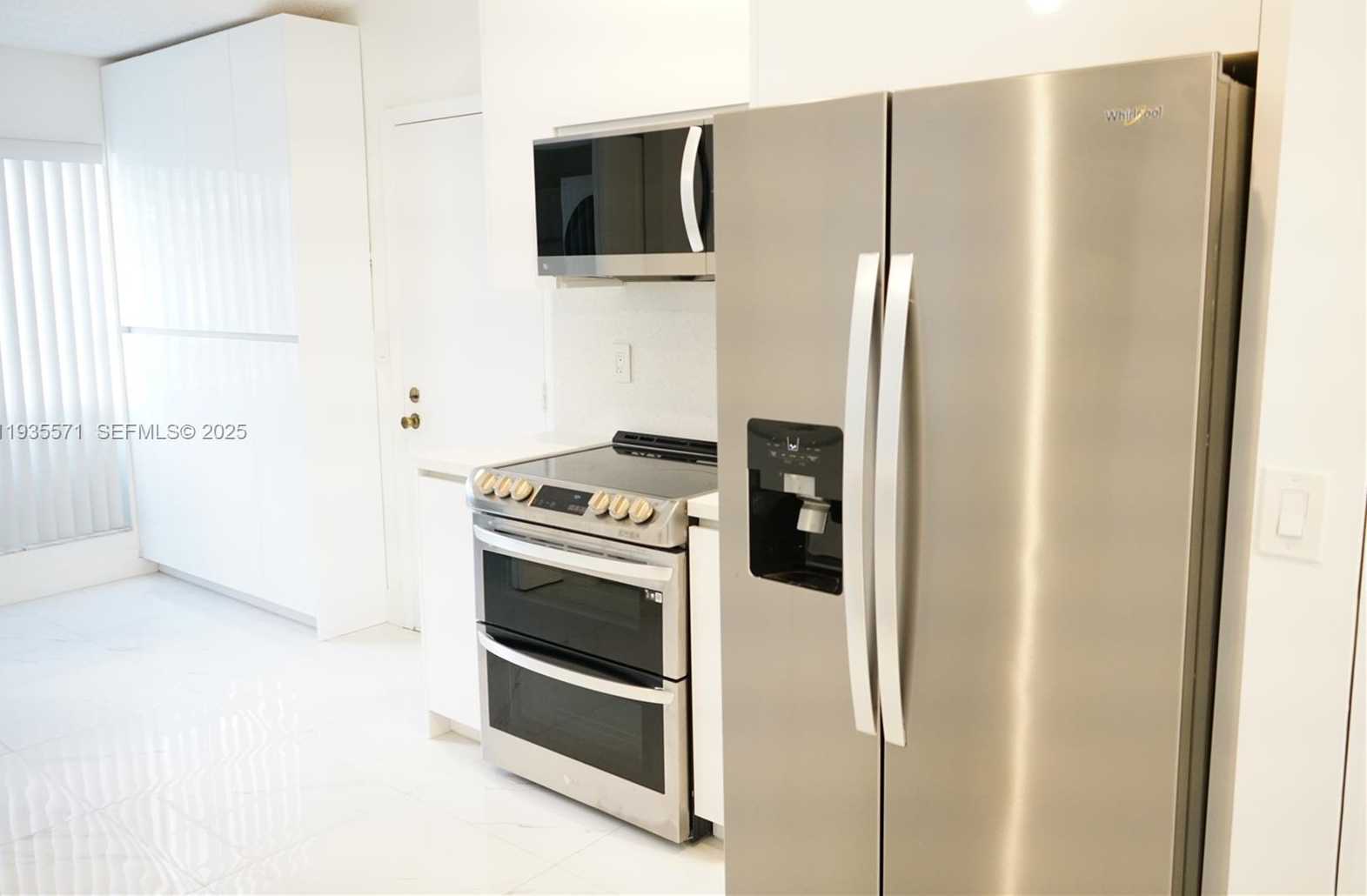 Small Image of 5141 NORTH WEST 101ST PL, Doral Number 20