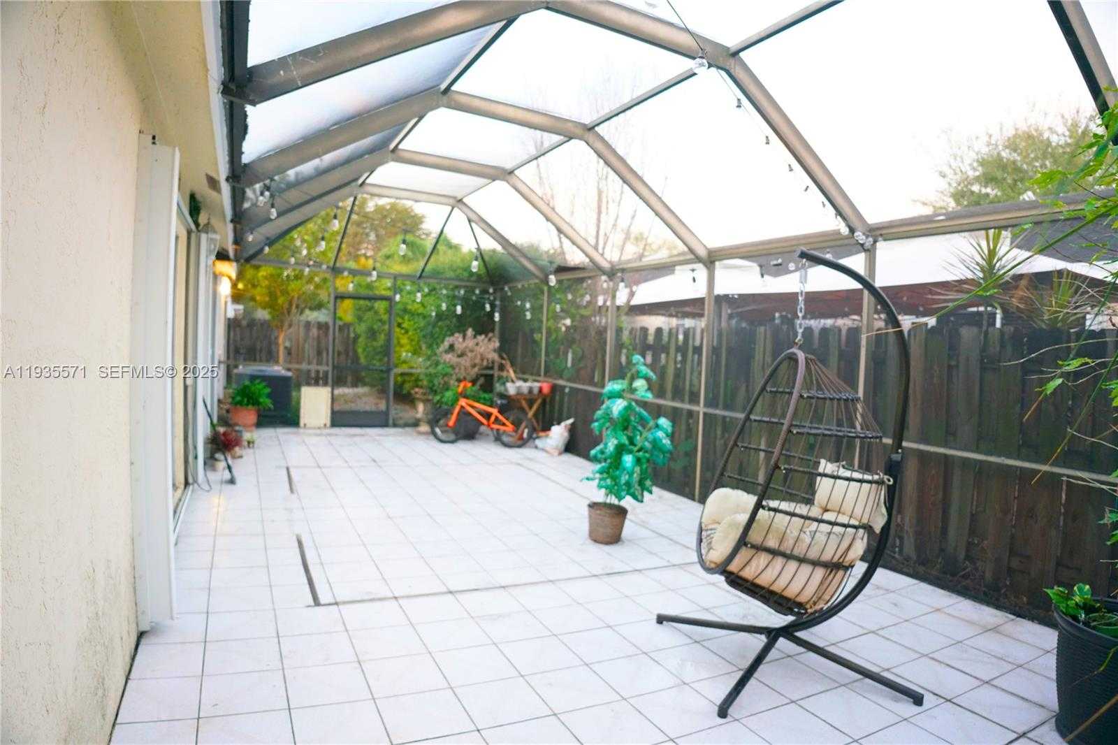 Small Image of 5141 NORTH WEST 101ST PL, Doral Number 24