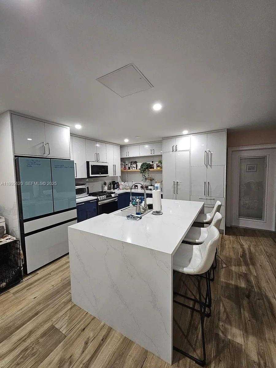 Small Image of 19741 EAGLE NEST RD, Cutler Bay Number 6