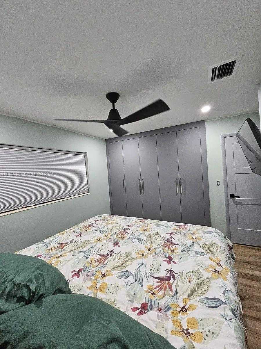 Small Image of 19741 EAGLE NEST RD, Cutler Bay Number 9