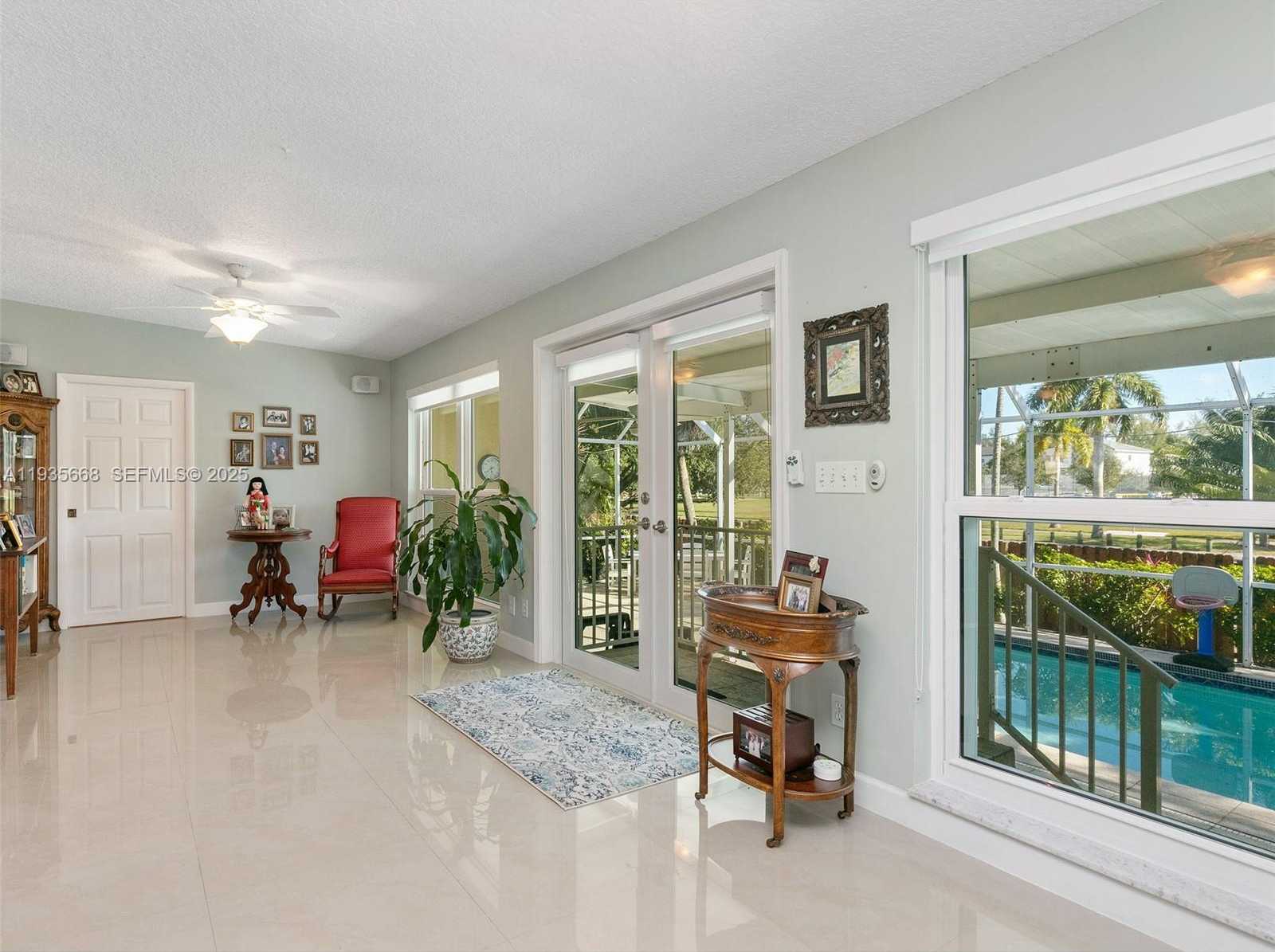 Small Image of 20565 SOUTH WEST 80TH PL, Cutler Bay Number 6