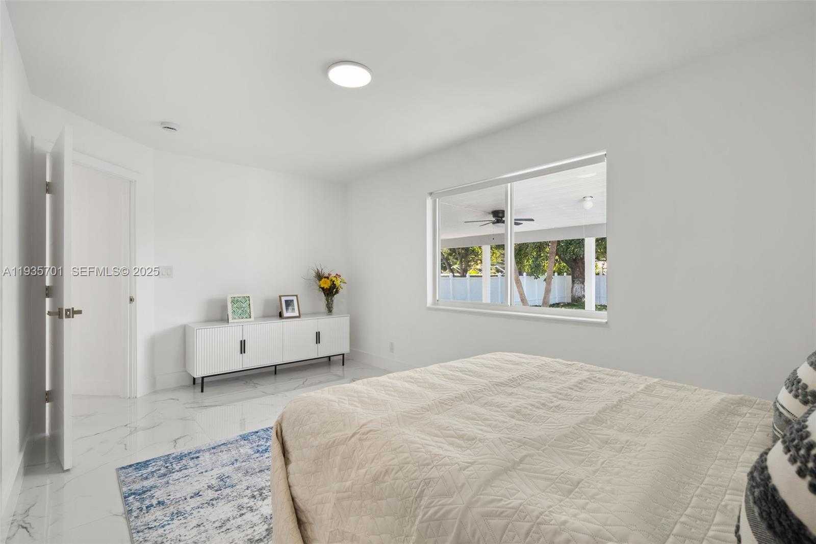 Small Image of 253 SOUTH WEST 4TH ST, Dania Beach Number 7