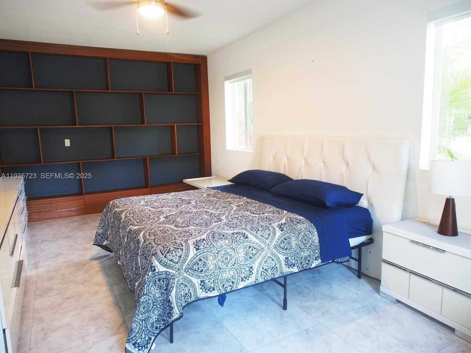 Small Image of 200 NORTH WEST 86TH ST, El Portal Number 19