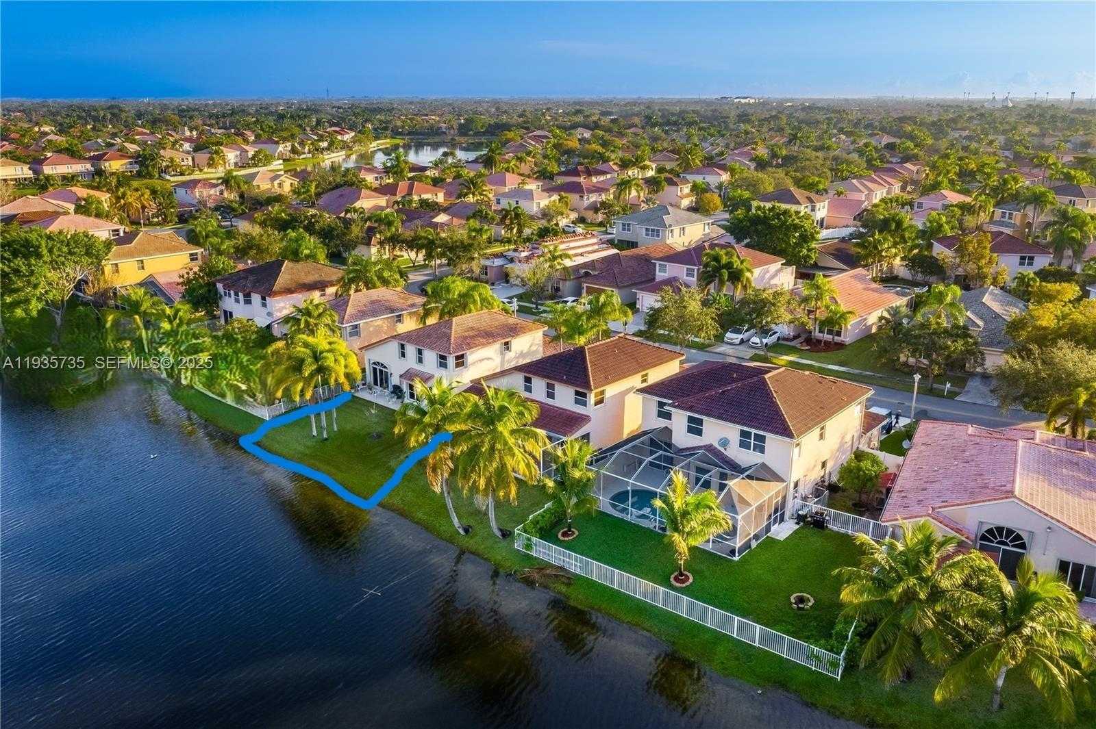 Small Image of 2824 SOUTH WEST 183RD AVE, Miramar Number 6