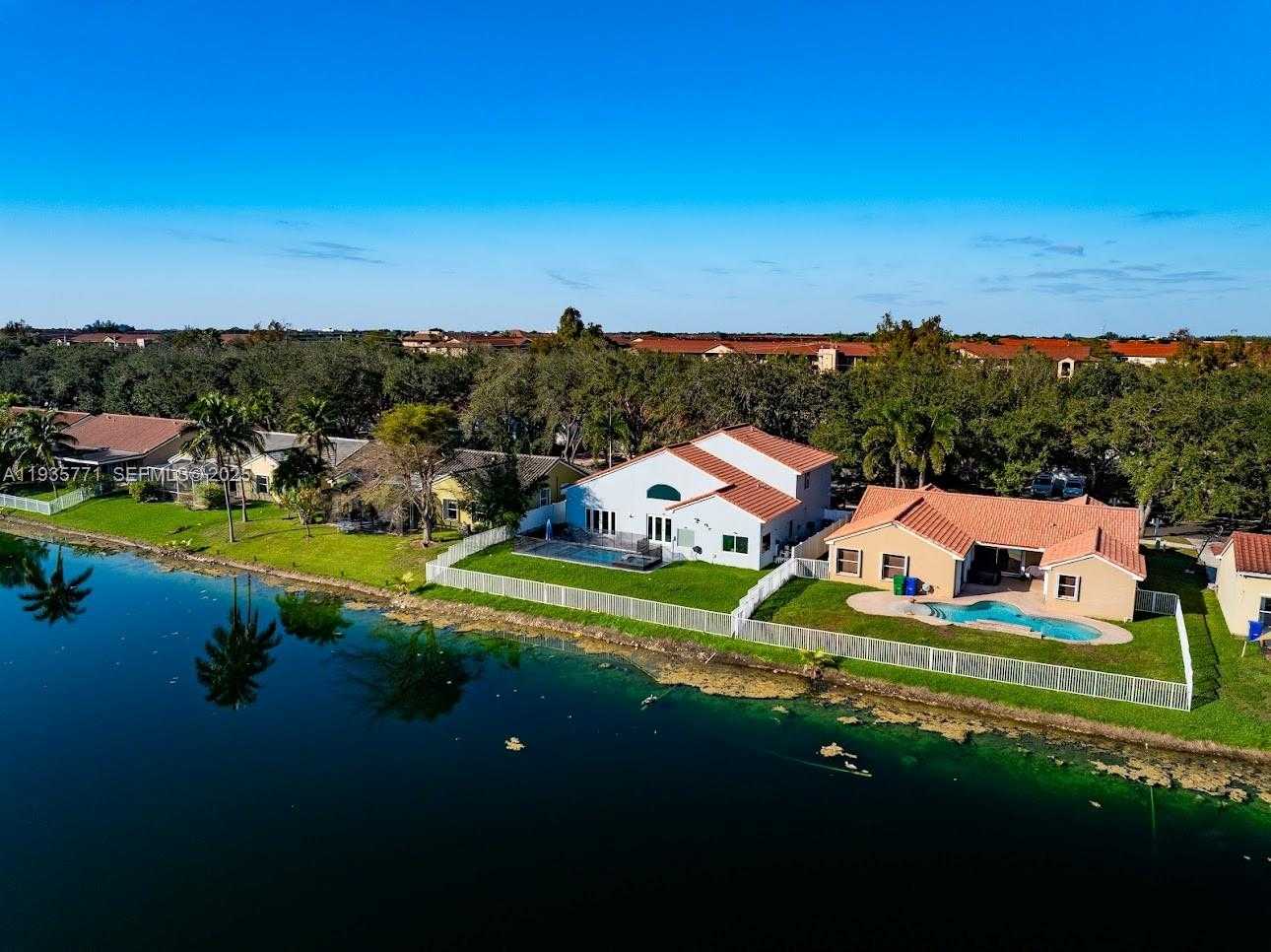 Small Image of 13020 SOUTH WEST 17TH CT, Miramar Number 64