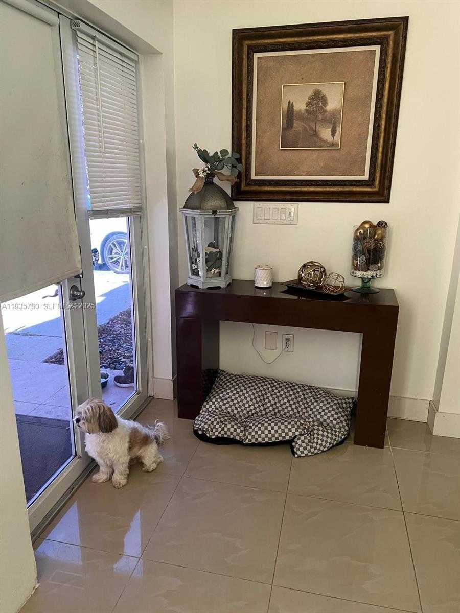 Small Image of 1031 NORTH EAST 142ND ST, North Miami Number 27