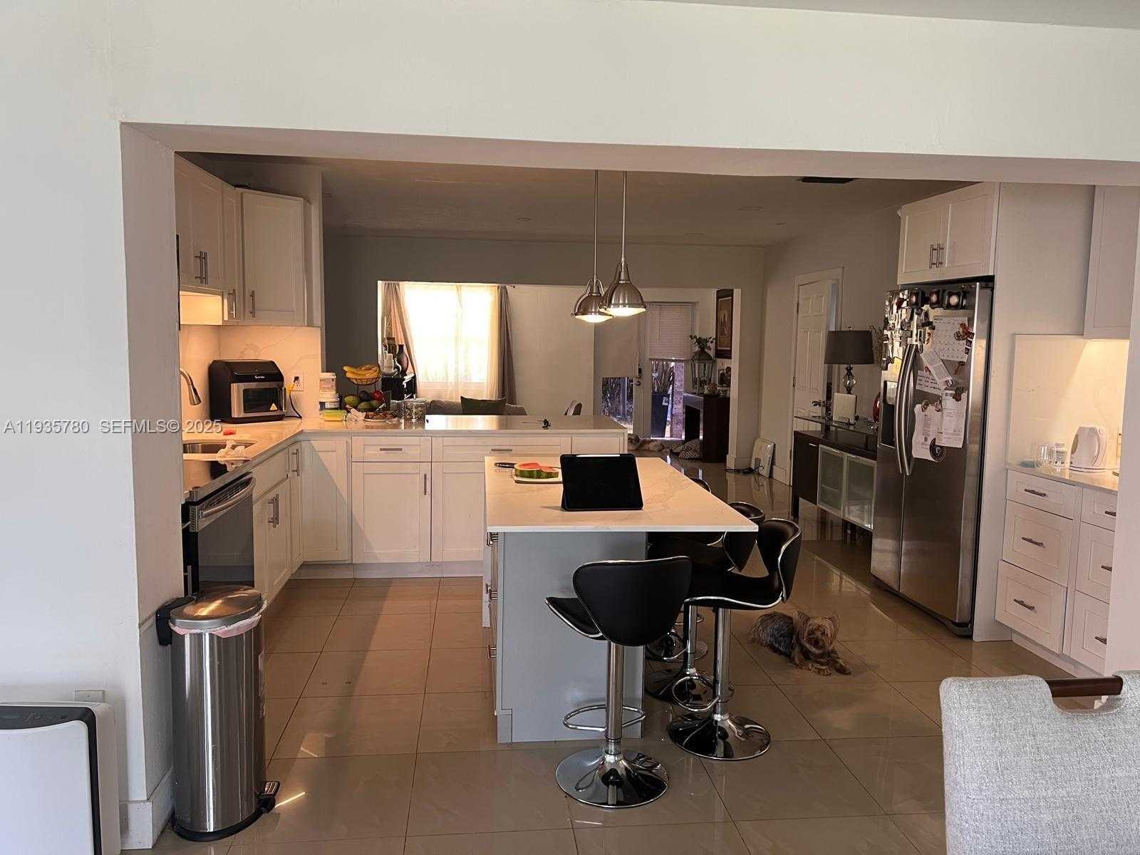 Small Image of 1031 NORTH EAST 142ND ST, North Miami Number 32