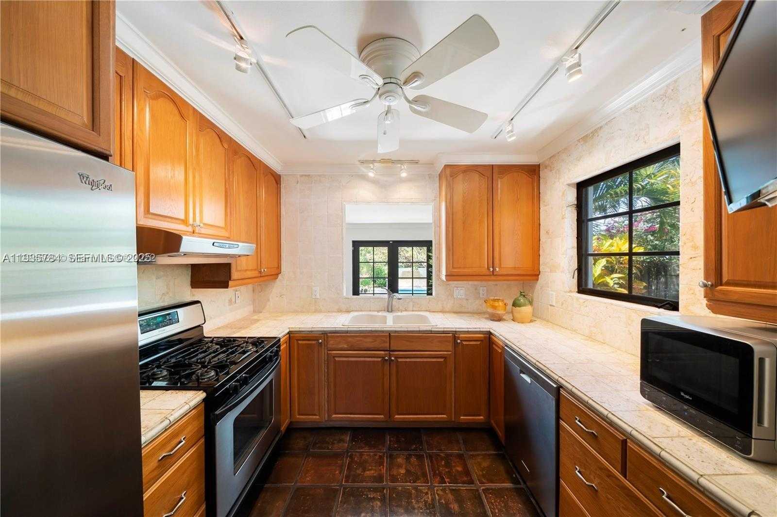 Small Image of 436 28TH ST, West Palm Beach Number 15