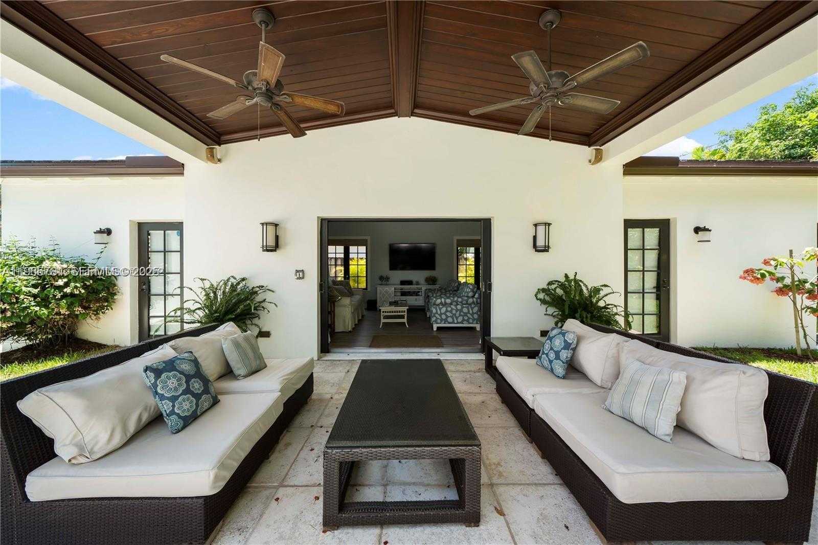 Small Image of 436 28TH ST, West Palm Beach Number 26