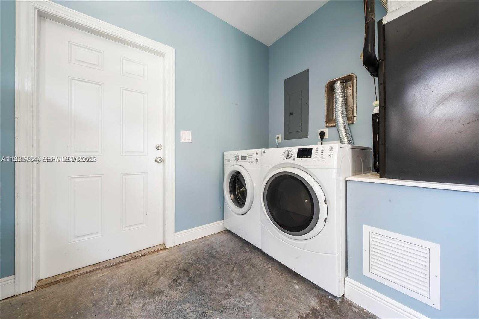 Small Image of 436 28TH ST, West Palm Beach Number 33