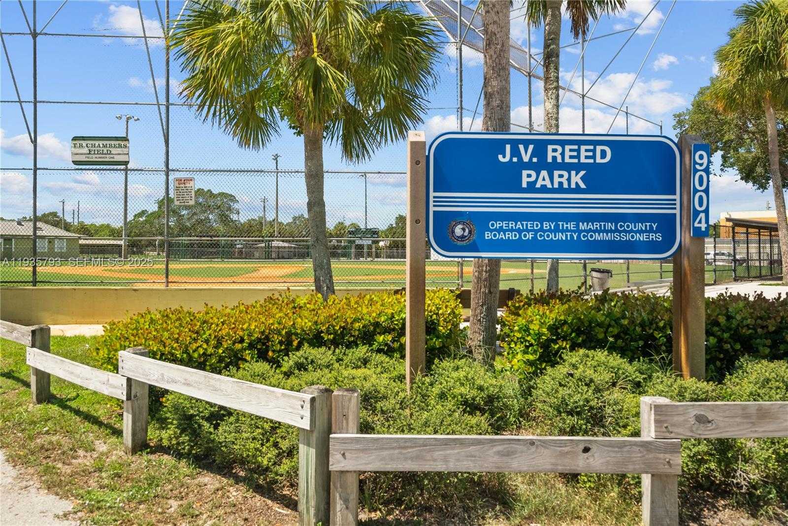 Small Image of 9035 SOUTH EAST ATHENA ST, Hobe Sound Number 5