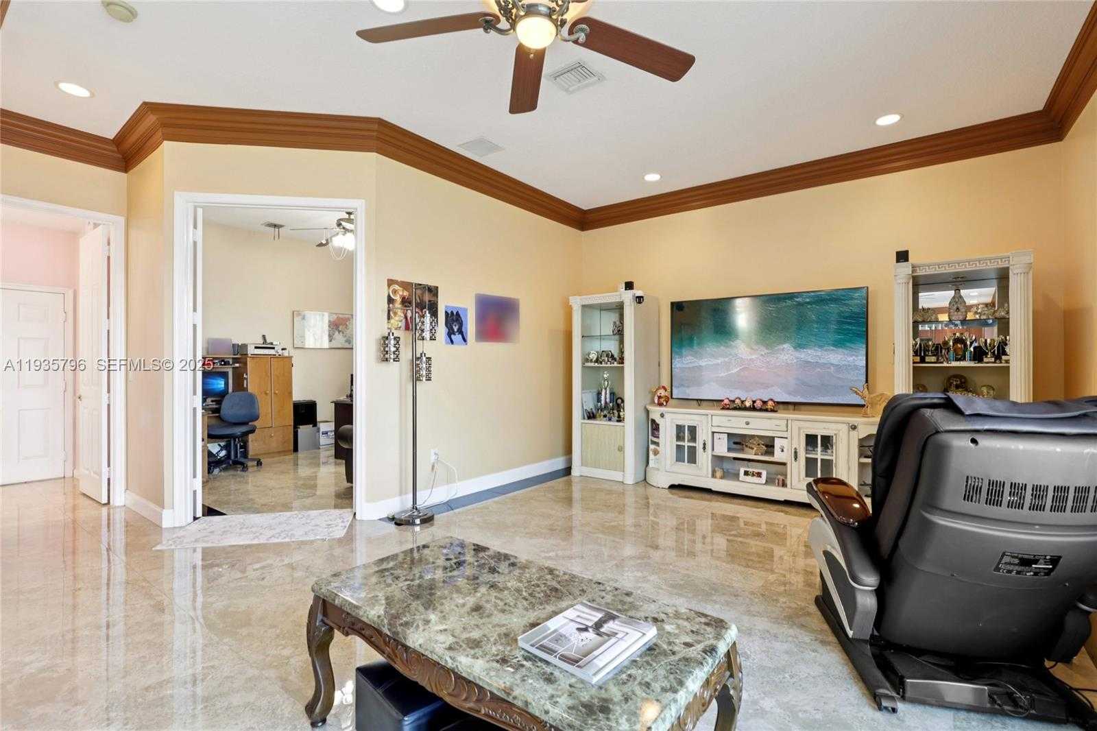 Small Image of 16479 SOUTH WEST 54TH CT, Miramar Number 14