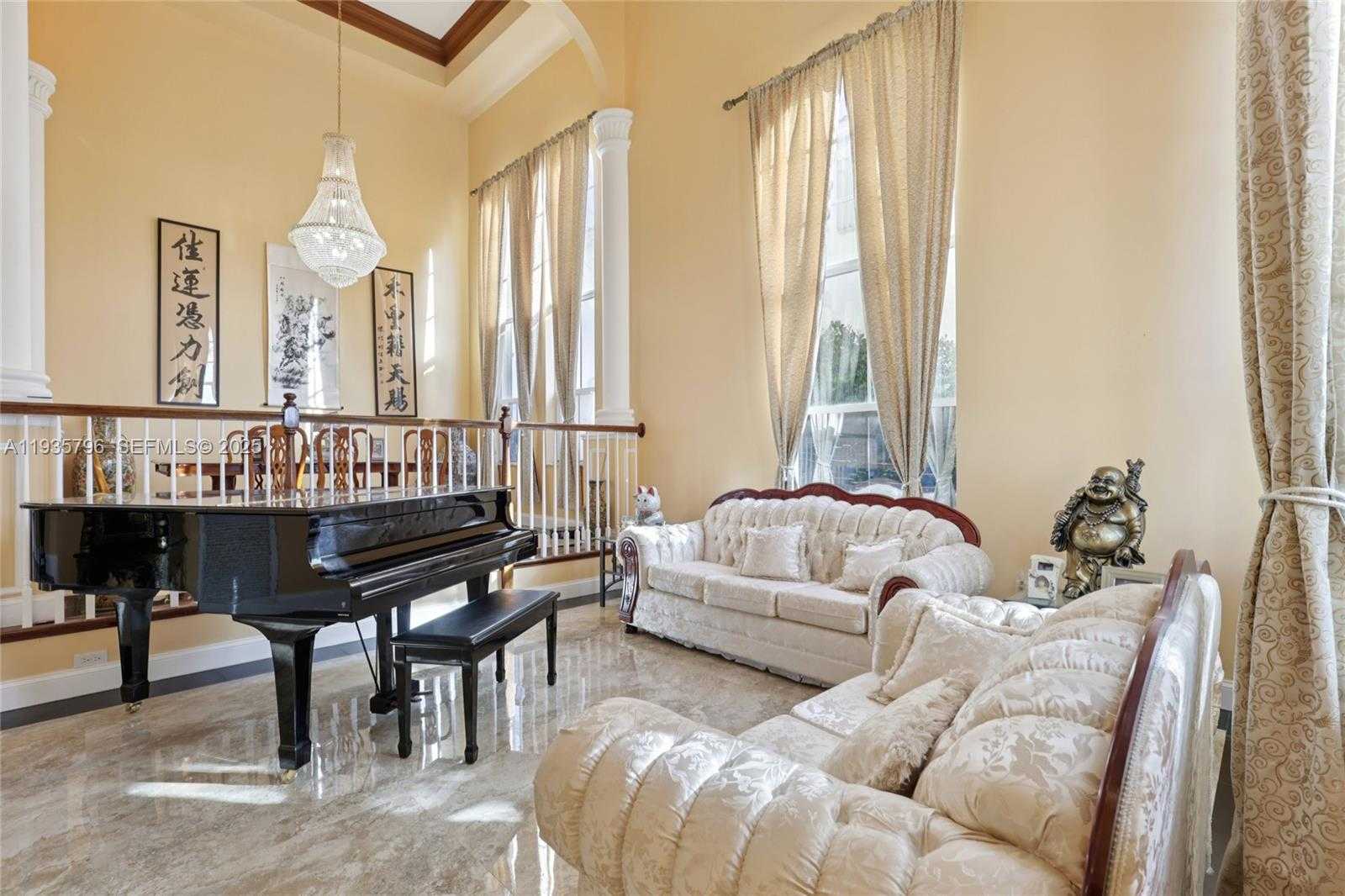 Small Image of 16479 SOUTH WEST 54TH CT, Miramar Number 3