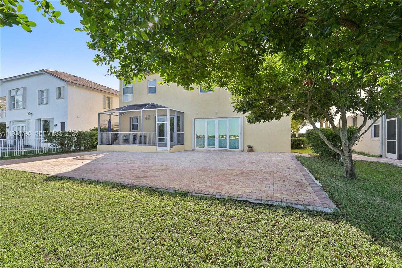 Small Image of 16479 SOUTH WEST 54TH CT, Miramar Number 41