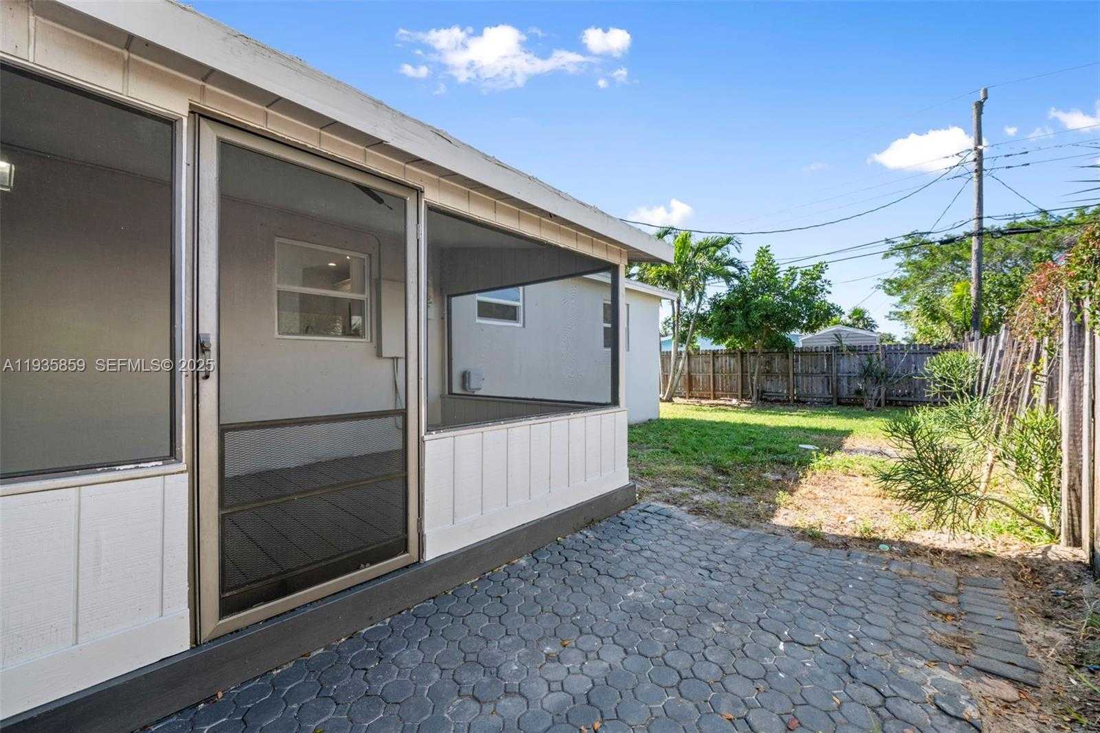 Small Image of 5641 NORTH EAST 8TH AVE, Oakland Park Number 20