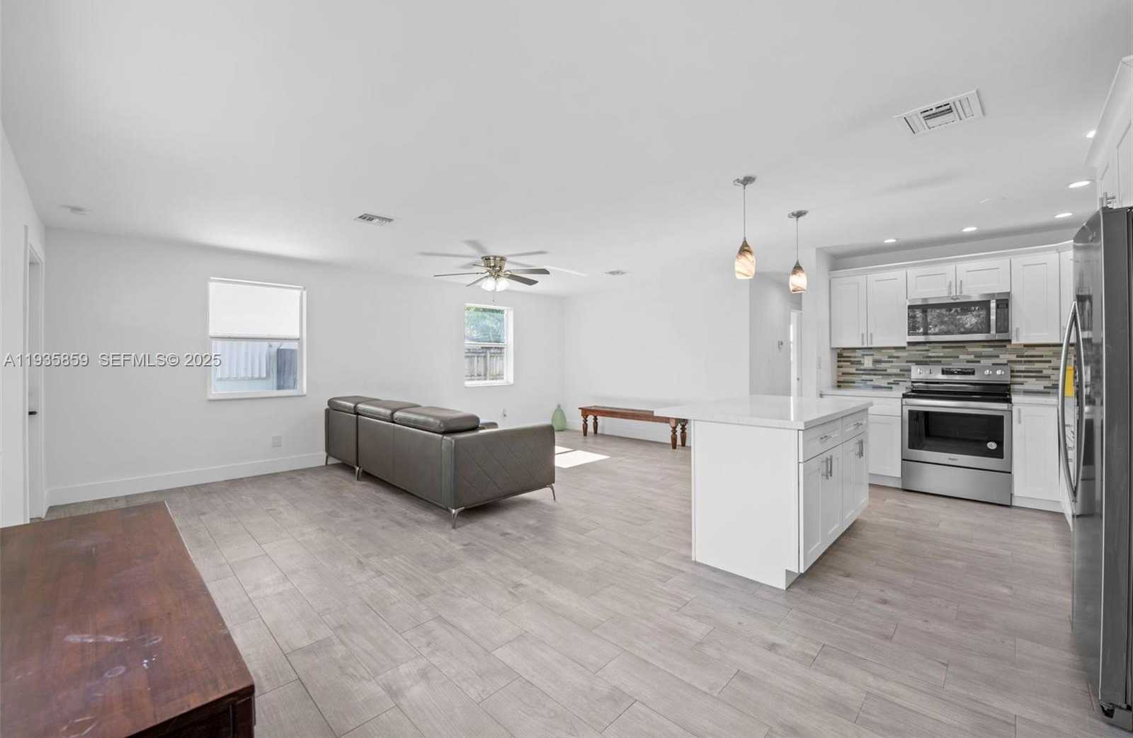 Small Image of 5641 NORTH EAST 8TH AVE, Oakland Park Number 8