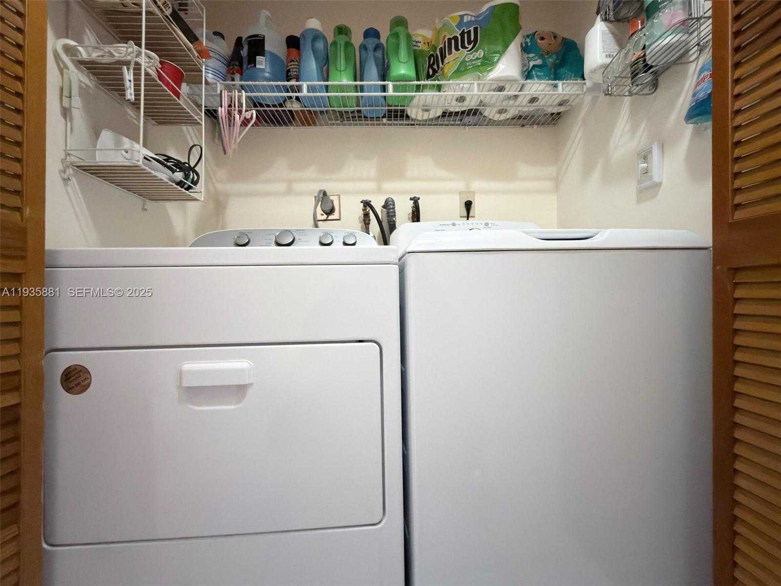 Small Image of 14220 SOUTH WEST 53RD ST, Miami Number 18