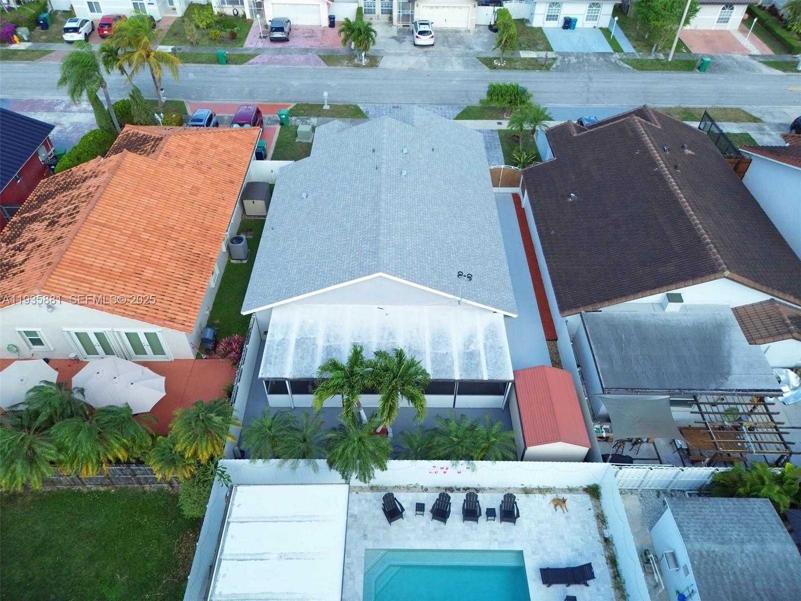 Small Image of 14220 SOUTH WEST 53RD ST, Miami Number 26