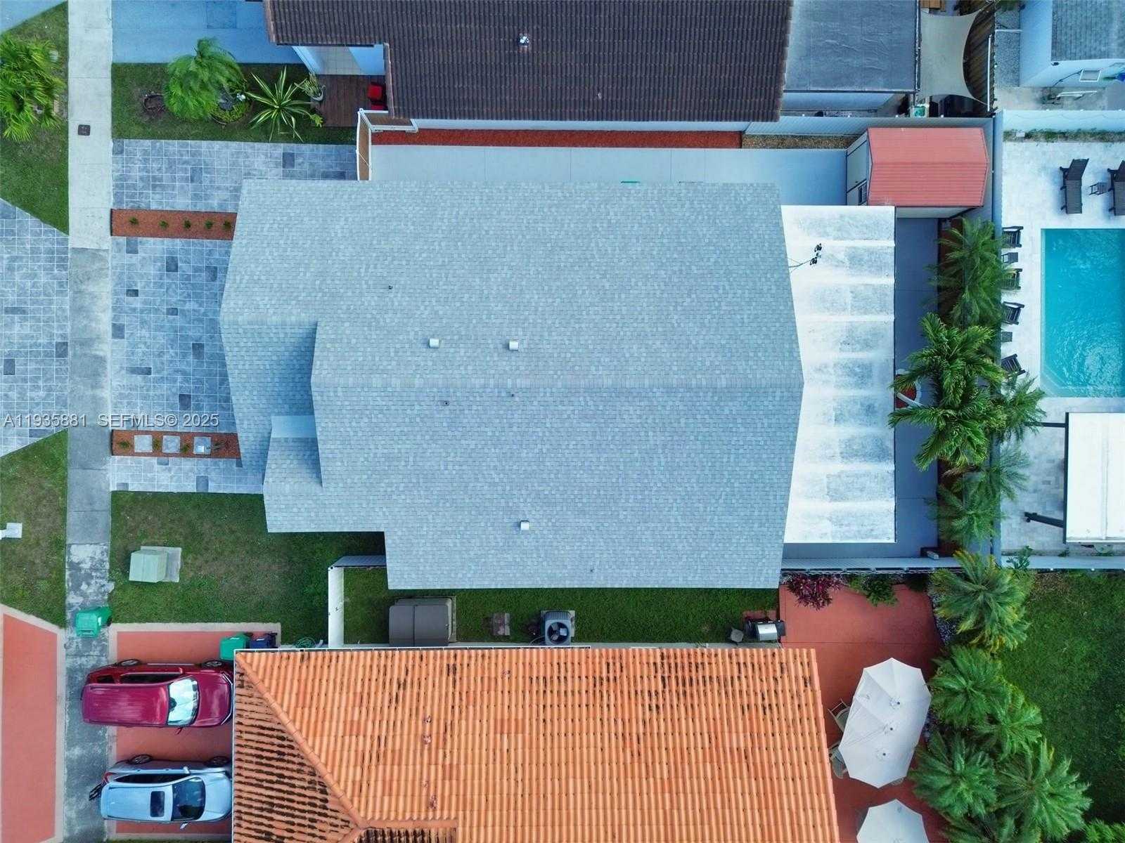 Small Image of 14220 SOUTH WEST 53RD ST, Miami Number 27