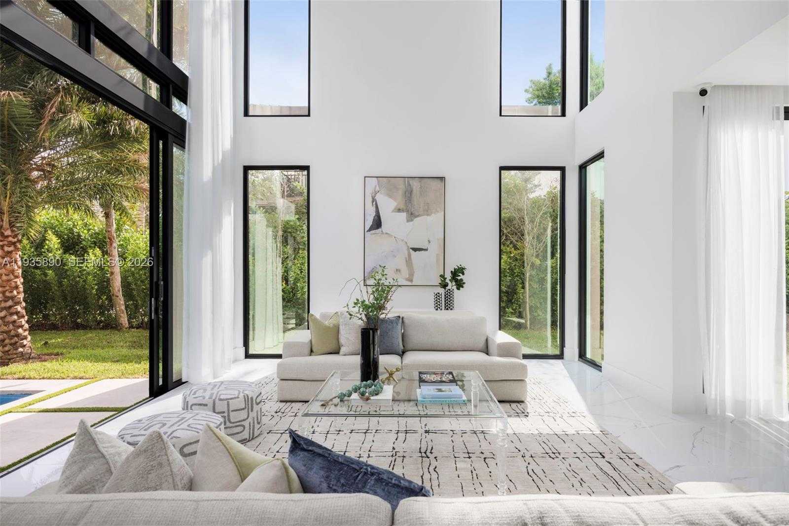 Small Image of South Miami Number 19